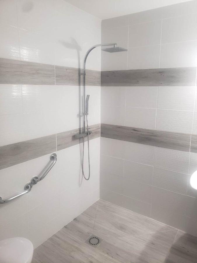 L'Aventure Hotell Morcenx Rom bilde